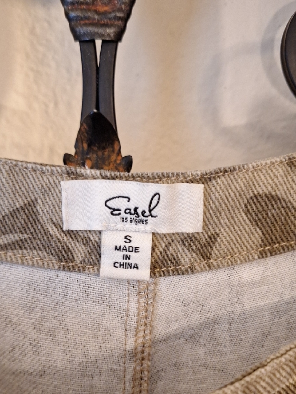 easel Olive Abstract-Print Wide Leg Overalls. NWOT Size Small - Picture 11 of 14
